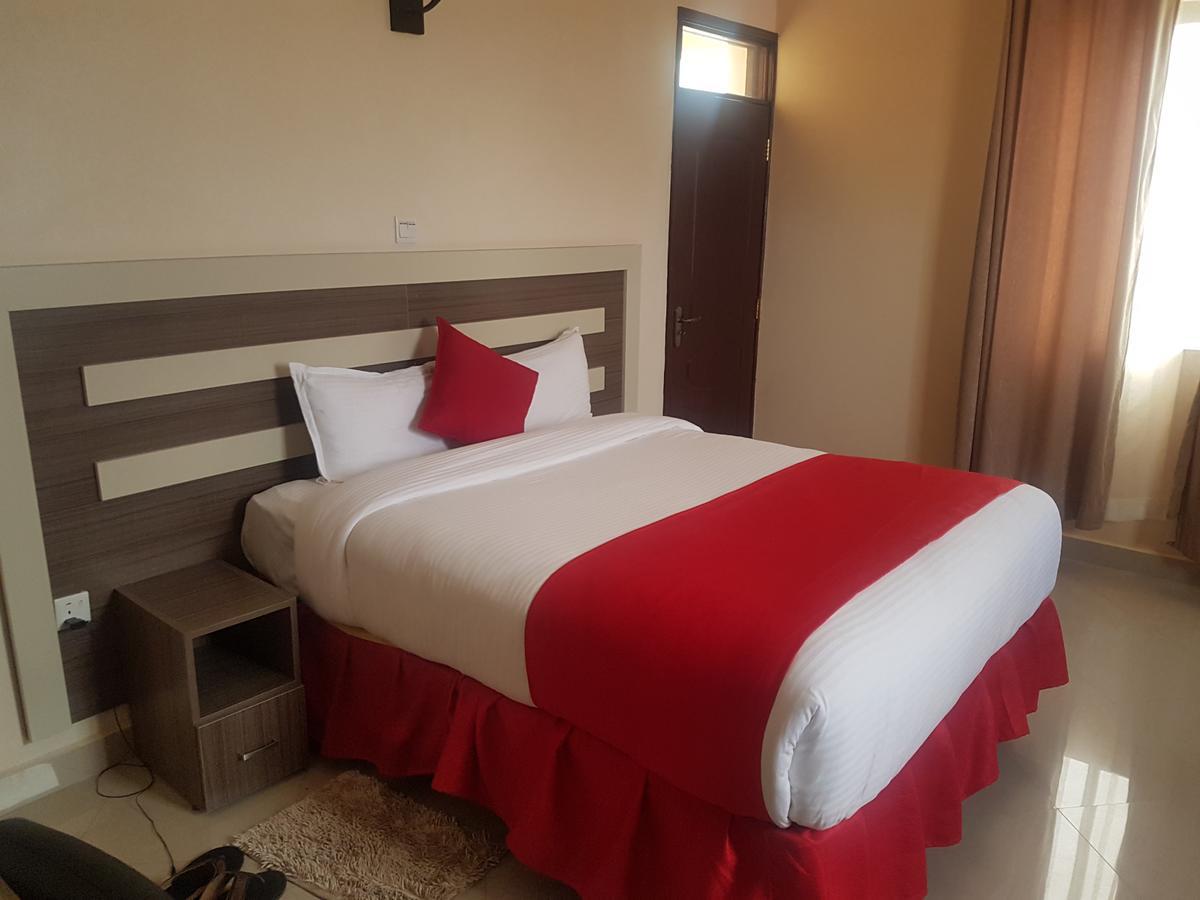 Mara Frontier Hotel Narok Ngoại thất bức ảnh