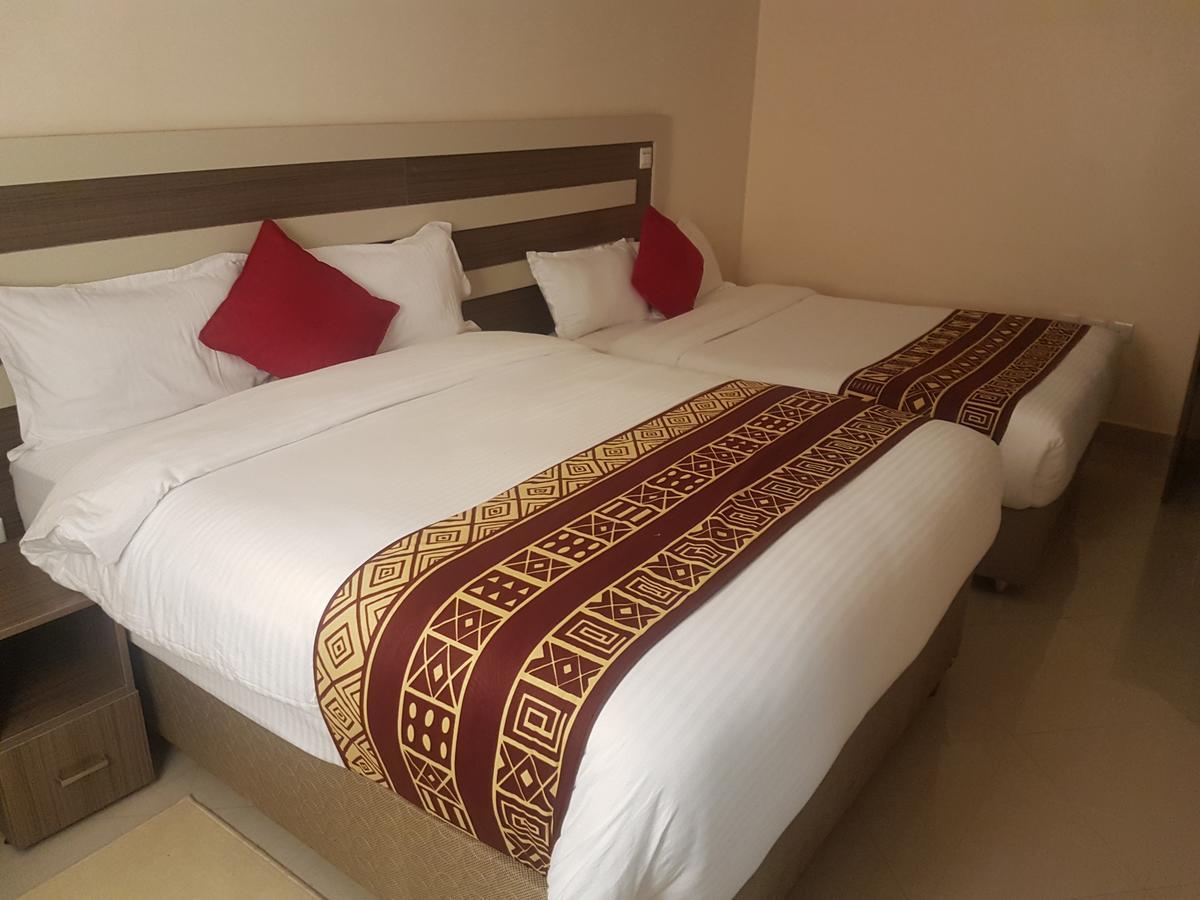 Mara Frontier Hotel Narok Ngoại thất bức ảnh